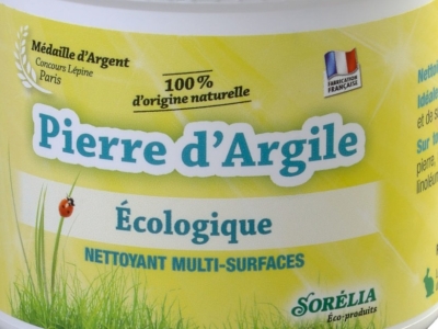 Quoi nettoyer avec de la pierre d'argile ?